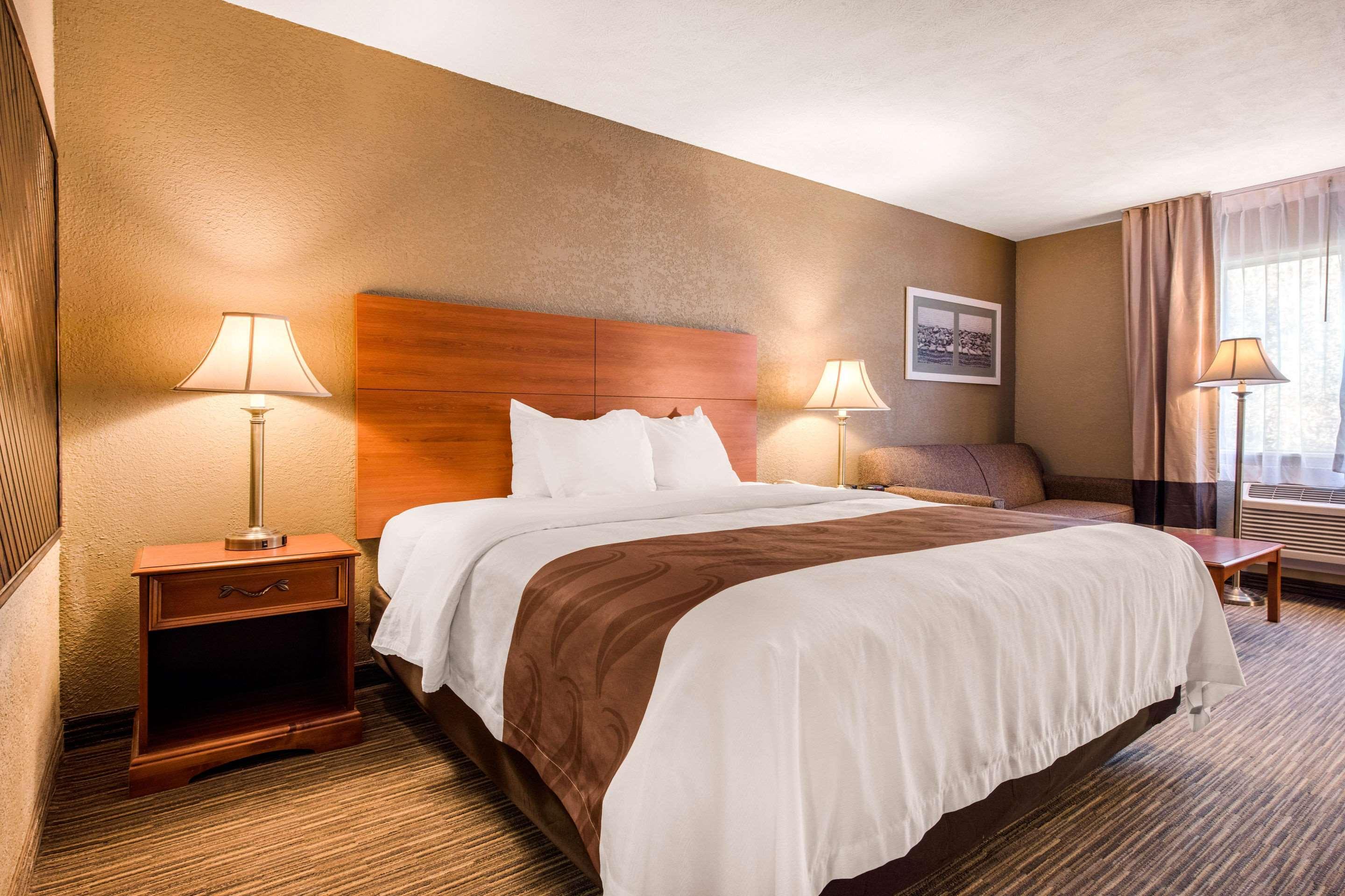 Quality Inn & Suites New Castle Ngoại thất bức ảnh
