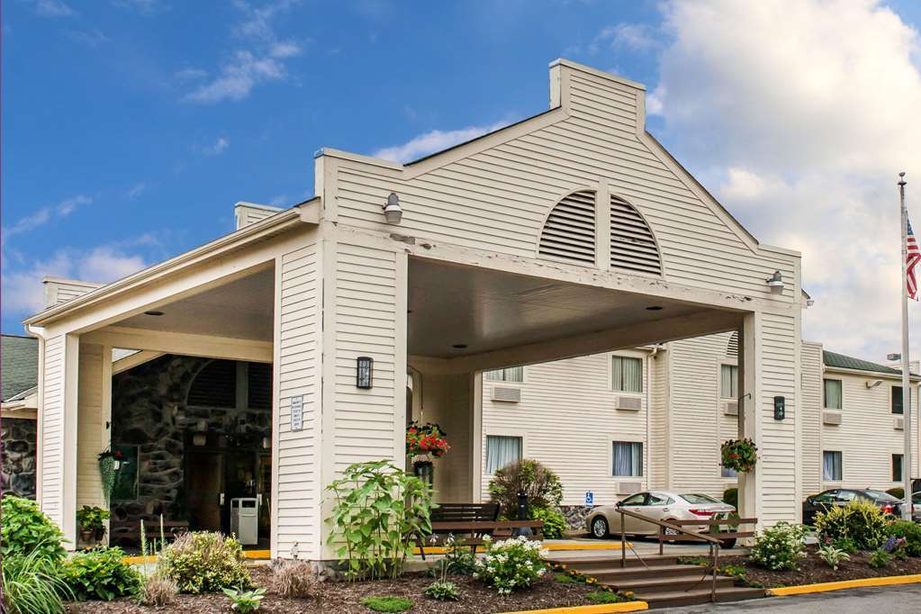 Quality Inn & Suites New Castle Ngoại thất bức ảnh